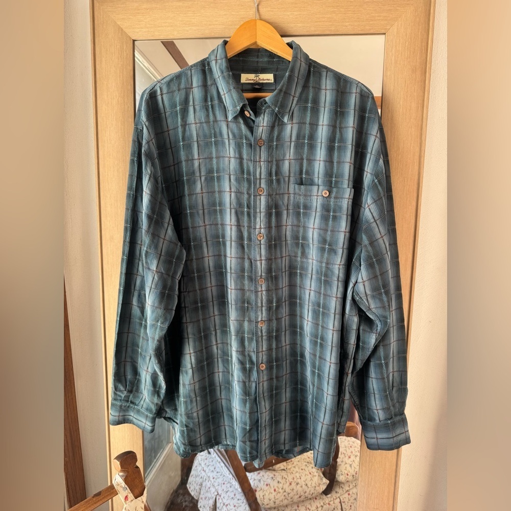Tommy Bahama 100% Silk Mens Button Down XL